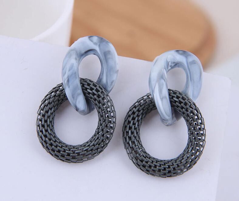 Fashion Exaggerated Acrylic Chain Earrings